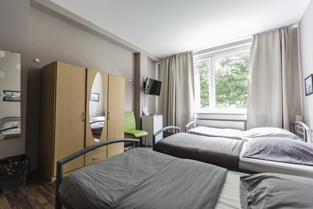 Bergedorf Haus 9 Hotel Хамбург Екстериор снимка