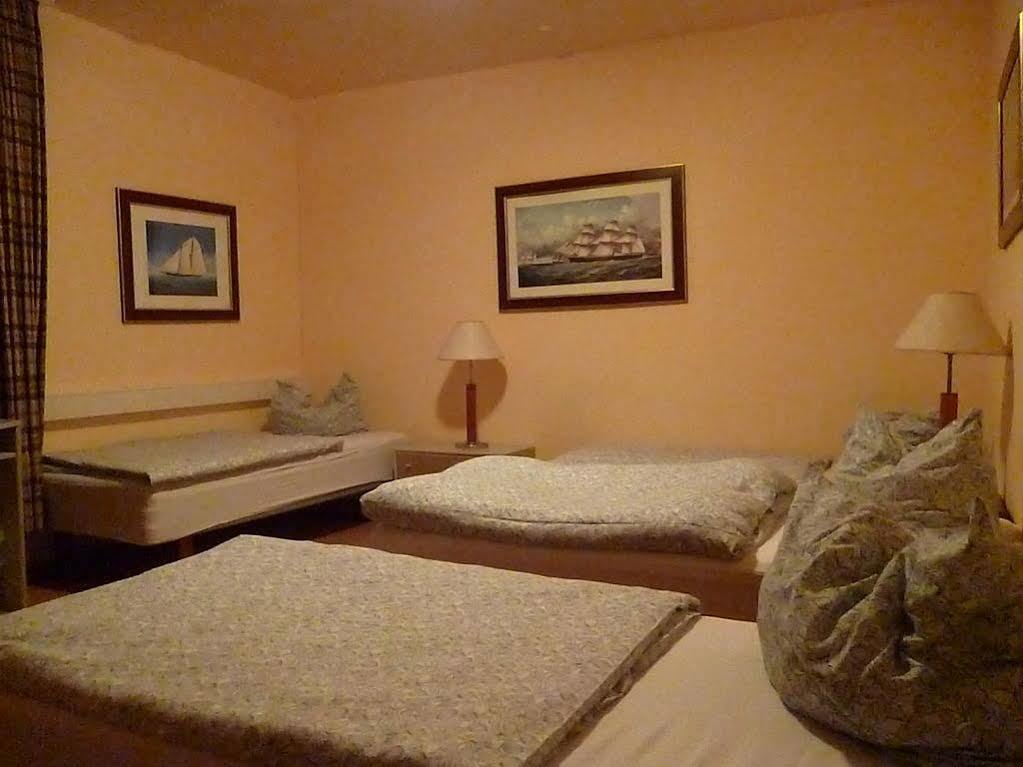 Bergedorf Haus 9 Hotel Хамбург Екстериор снимка